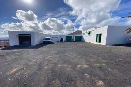 Maison de ville vendre en La Asomada, Tías, Lanzarote. 