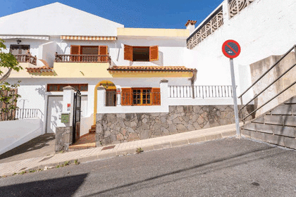 Zweifamilienhaus zu verkaufen in Teror, Gran Canaria. 